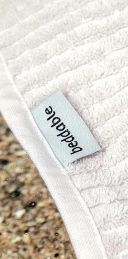 1000 шт - COTTON LABEL: Заказ на производство этикеток с индивидуальным дизайном печати